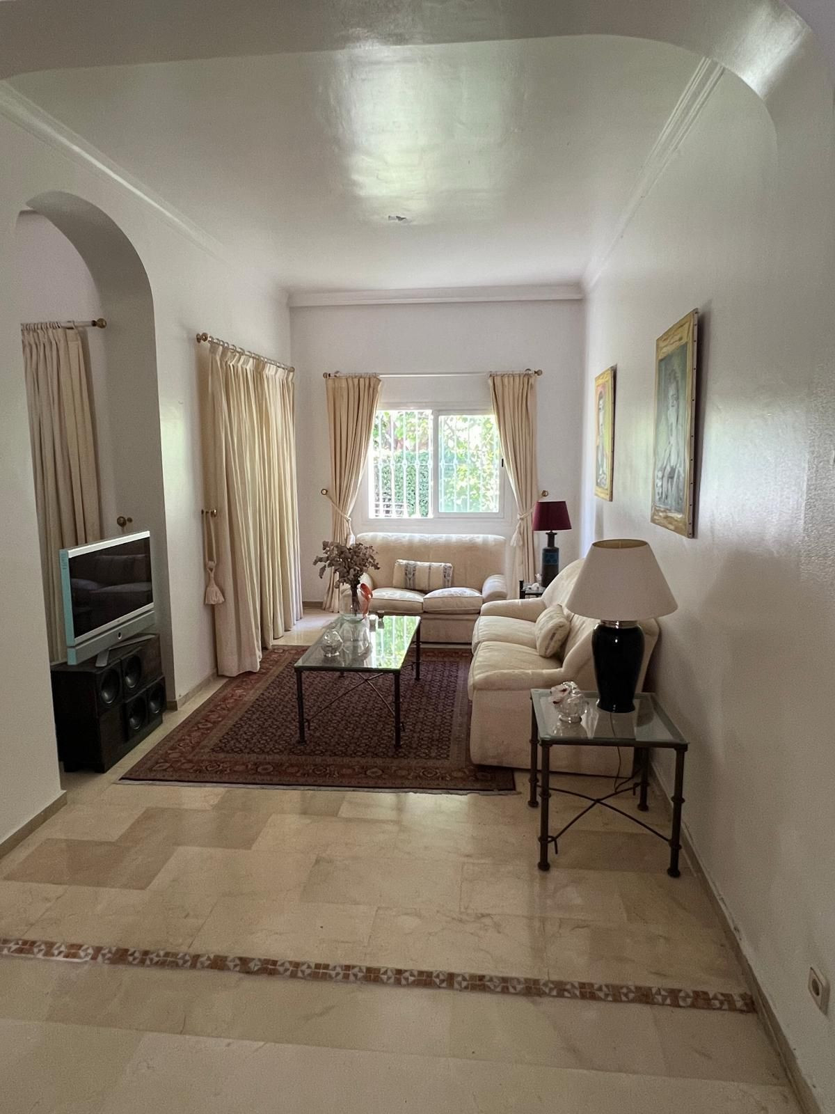 4 Bedroom Villa in Benahavís - Foto 4