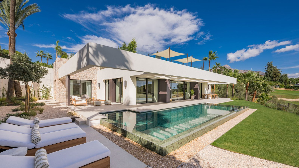 4 Bedroom Villa in Marbella - Фото 2