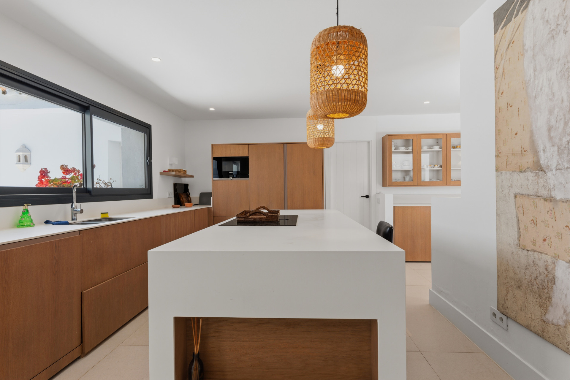 9 Bedroom Villa in Estepona - Photo 19