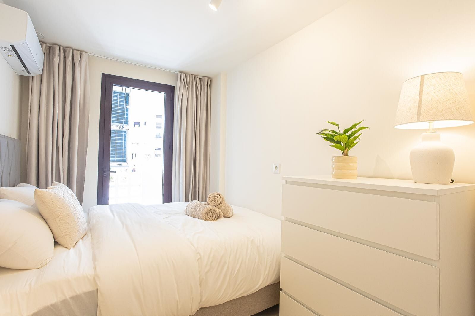 3 Bedroom Apartment in Marbella - Photo 15