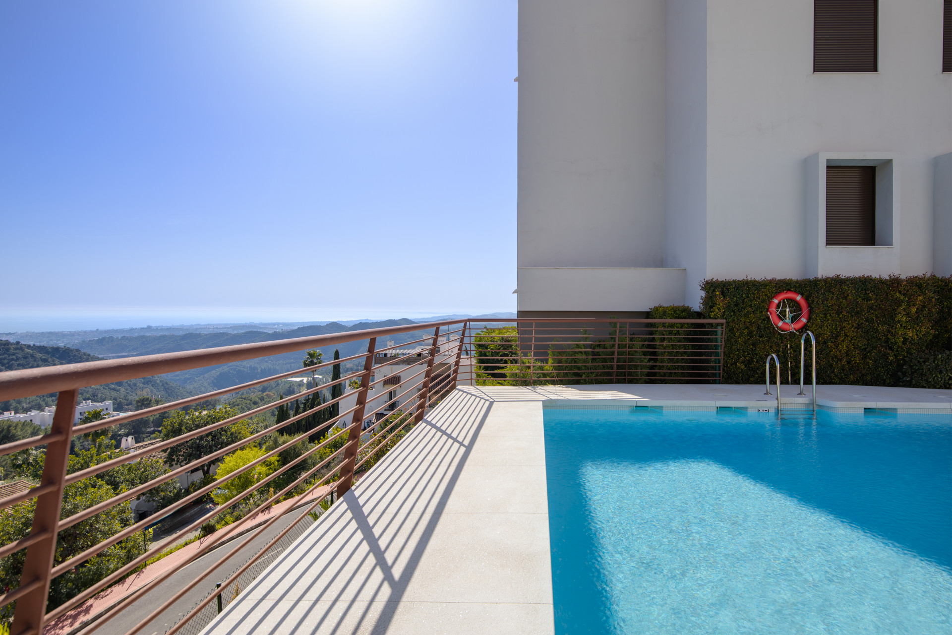 3 Bedroom Apartment in Istán - Photo 27