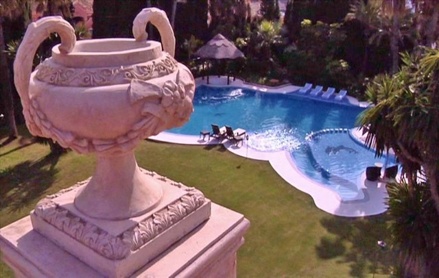 7 Bedroom Villa in Marbella - Photo 18