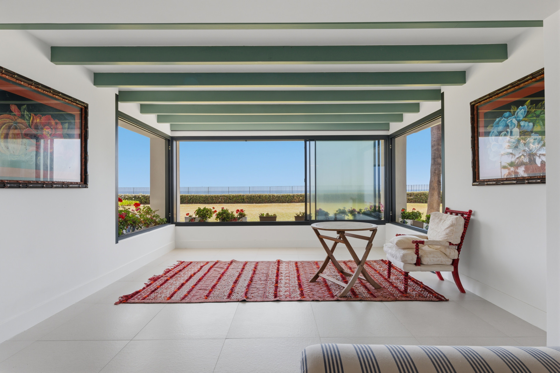9 Bedroom Villa in Estepona - Photo 11