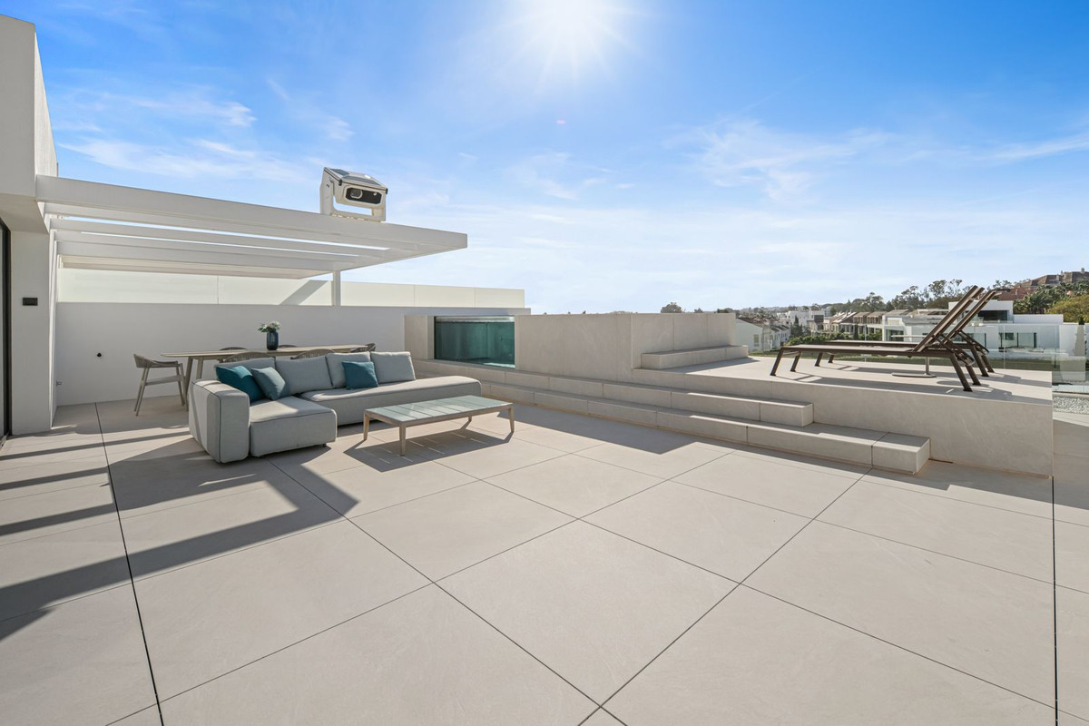 3 Bedroom Villa in Marbella - Фото 36