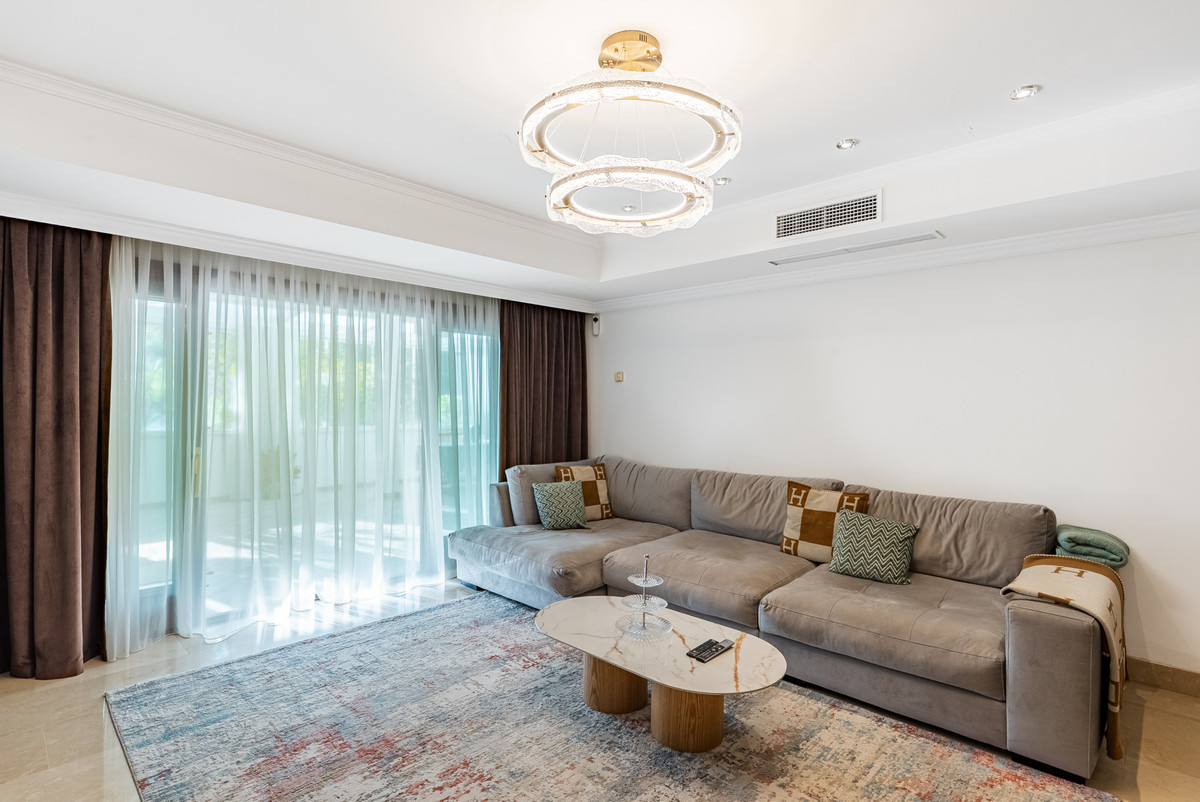 2 Bedroom Apartment in Marbella - Foto 5