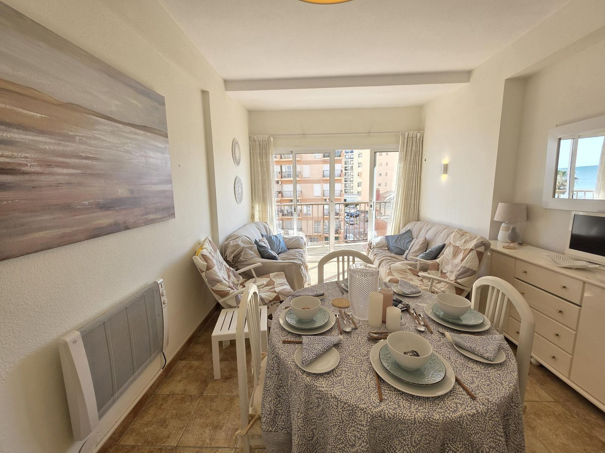 2 Bedroom Apartment in Fuengirola - Foto 6