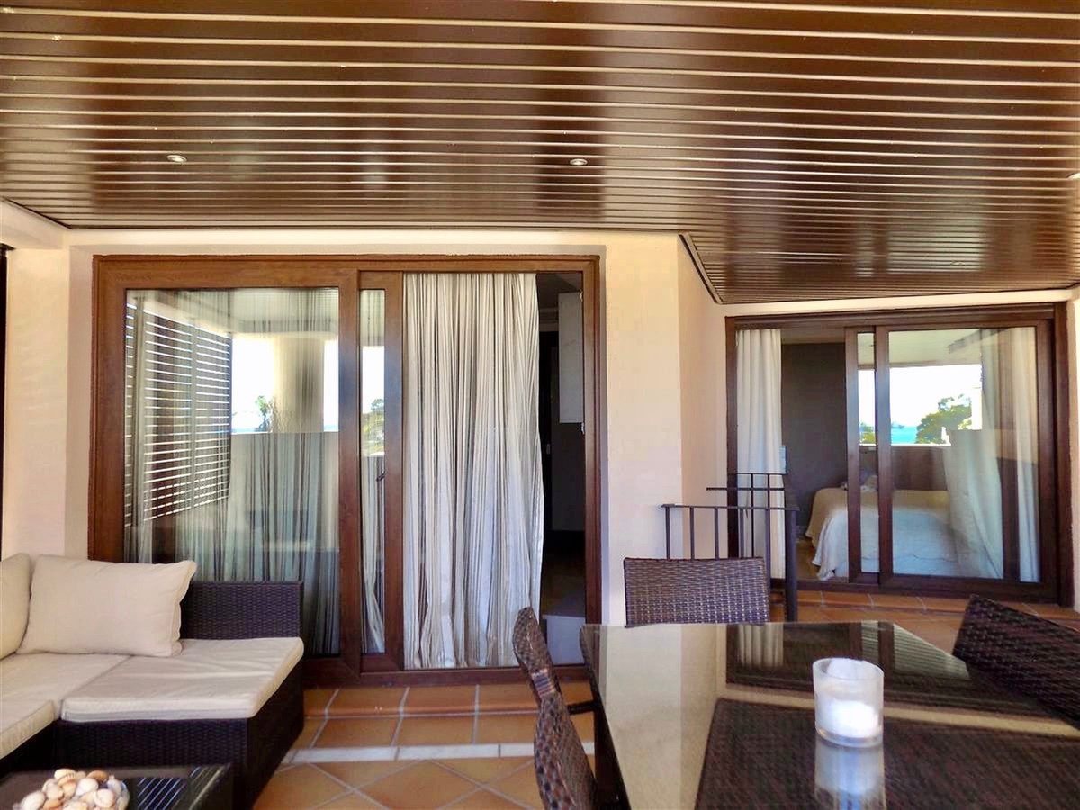 3 Bedroom Penthouse in Estepona - Foto 16