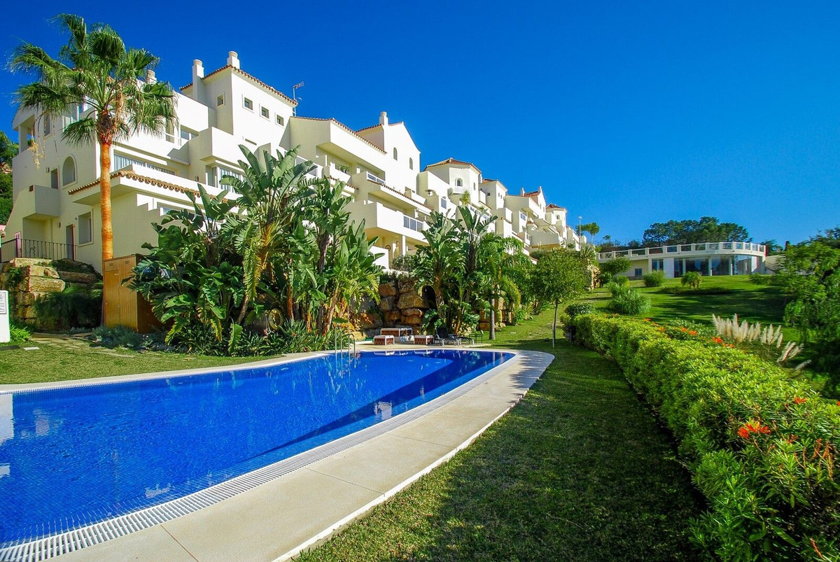 2 Bedroom Apartment in Benahavís - Foto 13