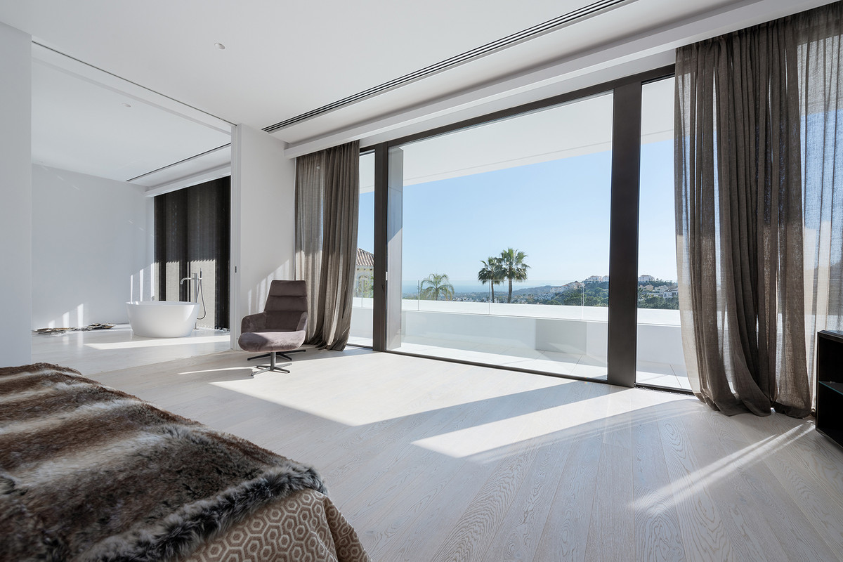 7 Bedroom Villa in Benahavís - Фото 26