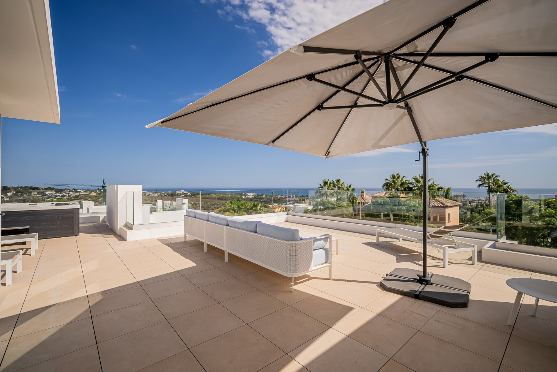 5 Bedroom Villa in Benahavís - Foto 13