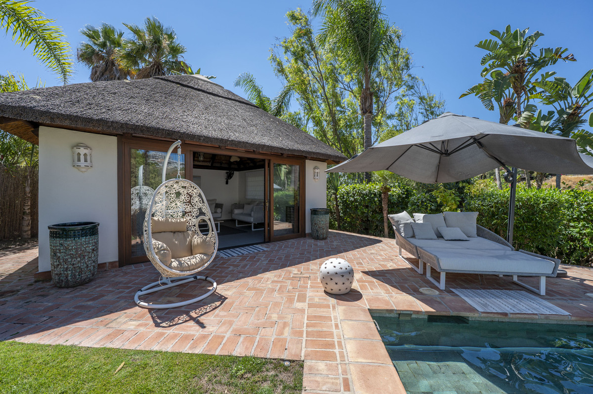 4 Bedroom Villa in Estepona - Foto 39