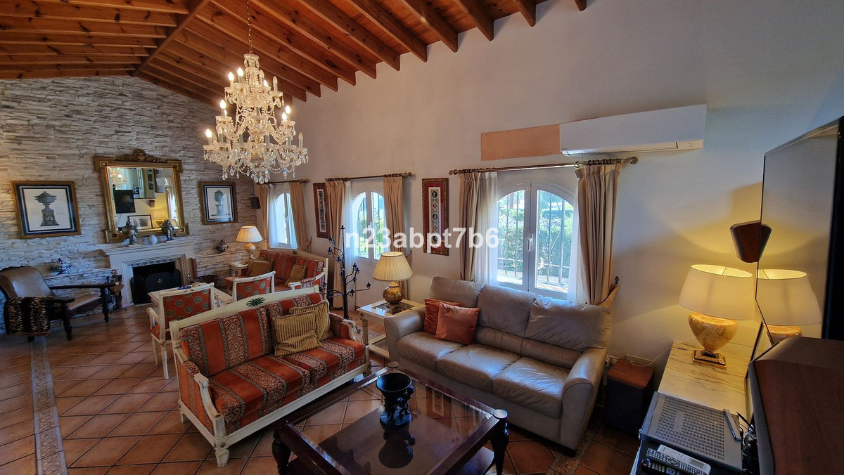 4 Bedroom Villa in Marbella - Foto 2