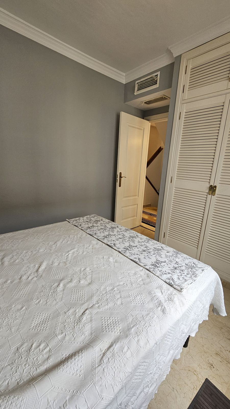 4 Bedroom Townhouse in San Pedro de Alcántara - Photo 24