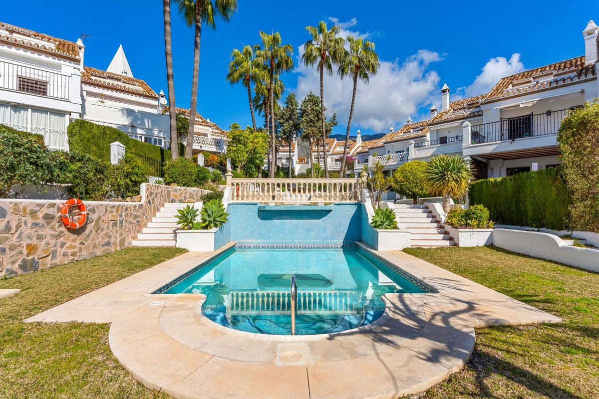 3 Bedroom Townhouse in Marbella