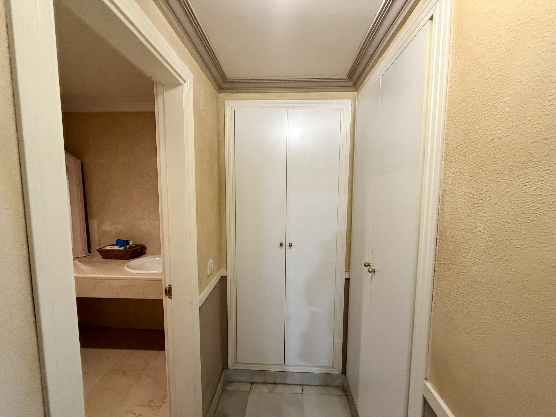 3 Bedroom Apartment in Marbella - Foto 11