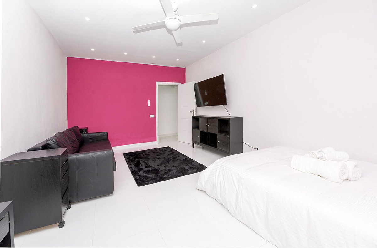 6 Bedroom Villa in Benalmádena - Foto 36