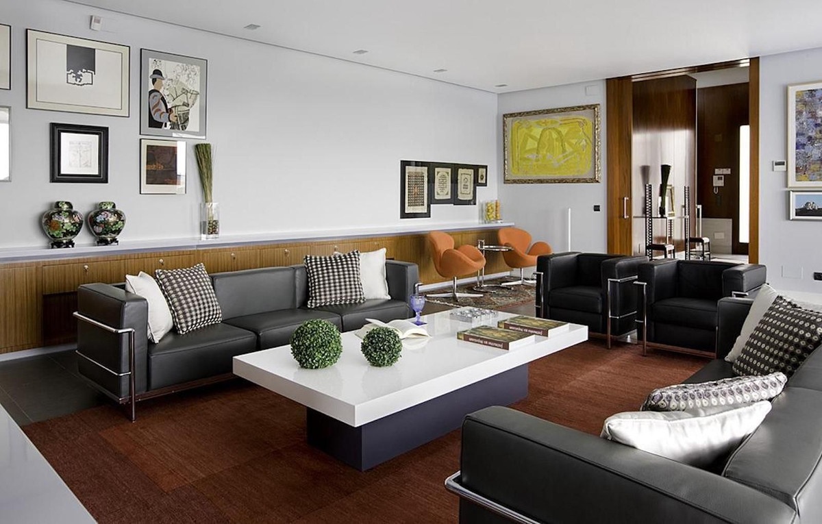 5 Bedroom Villa in Marbella - Photo 4