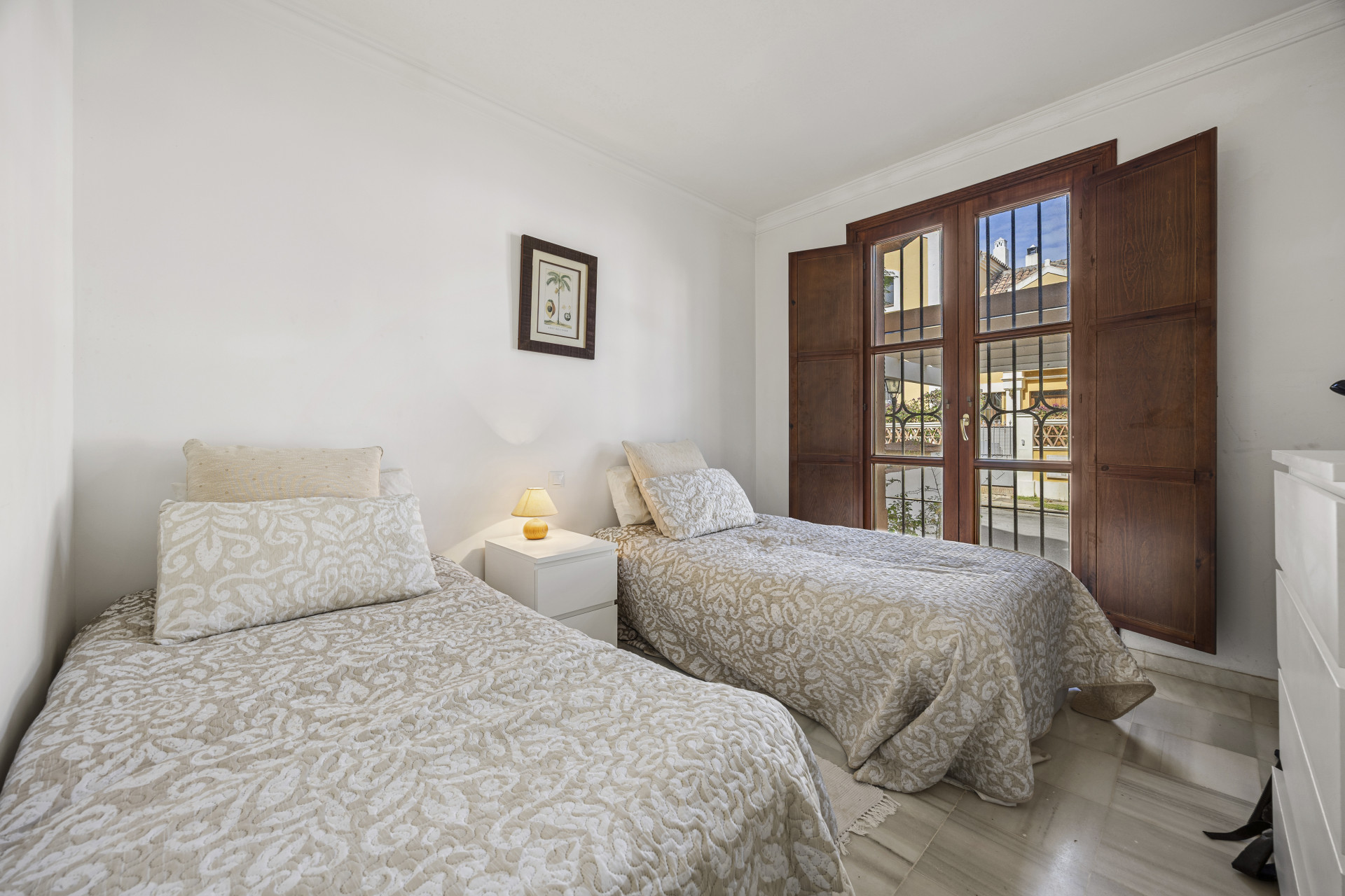 4 Bedroom Townhouse in San Pedro de Alcántara - Photo 22