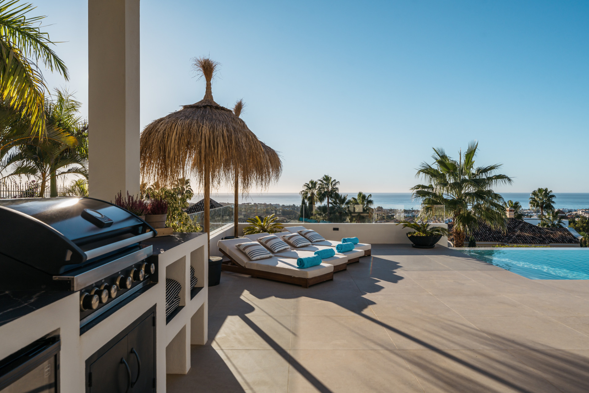 8 Bedroom Villa in Benahavís - Фото 18