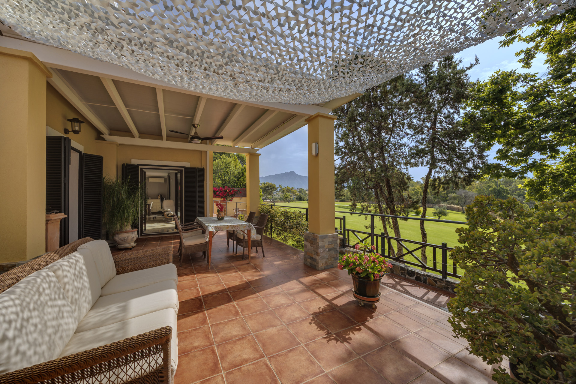 5 Bedroom Villa in San Pedro de Alcántara - Photo 28