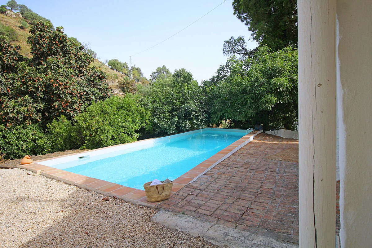 4 Bedroom Country house in Coín - Фото 3