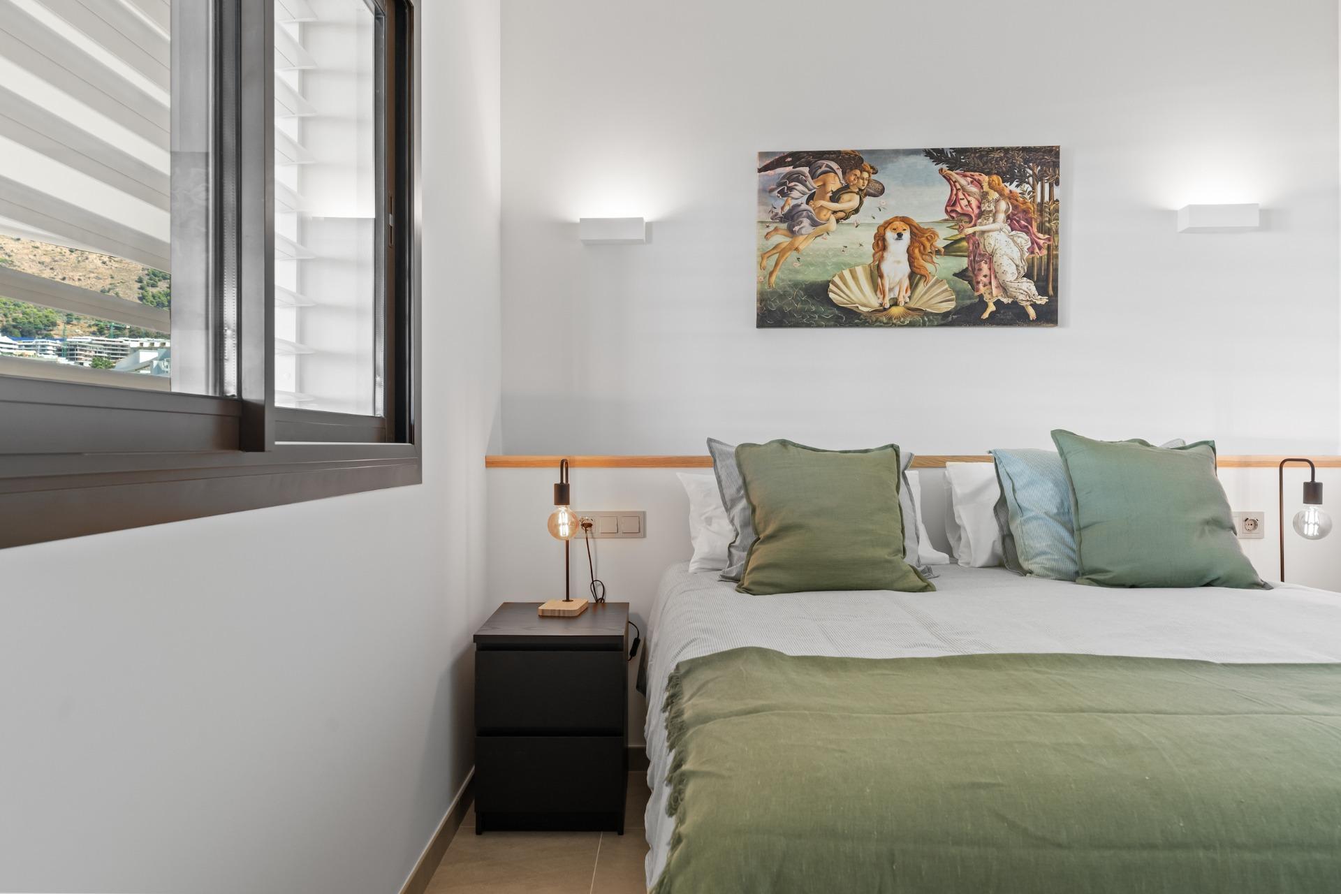 2 Bedroom Apartment in Fuengirola - Photo 21