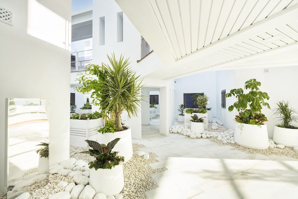 2 Bedroom Apartment in Casares - Photo 12