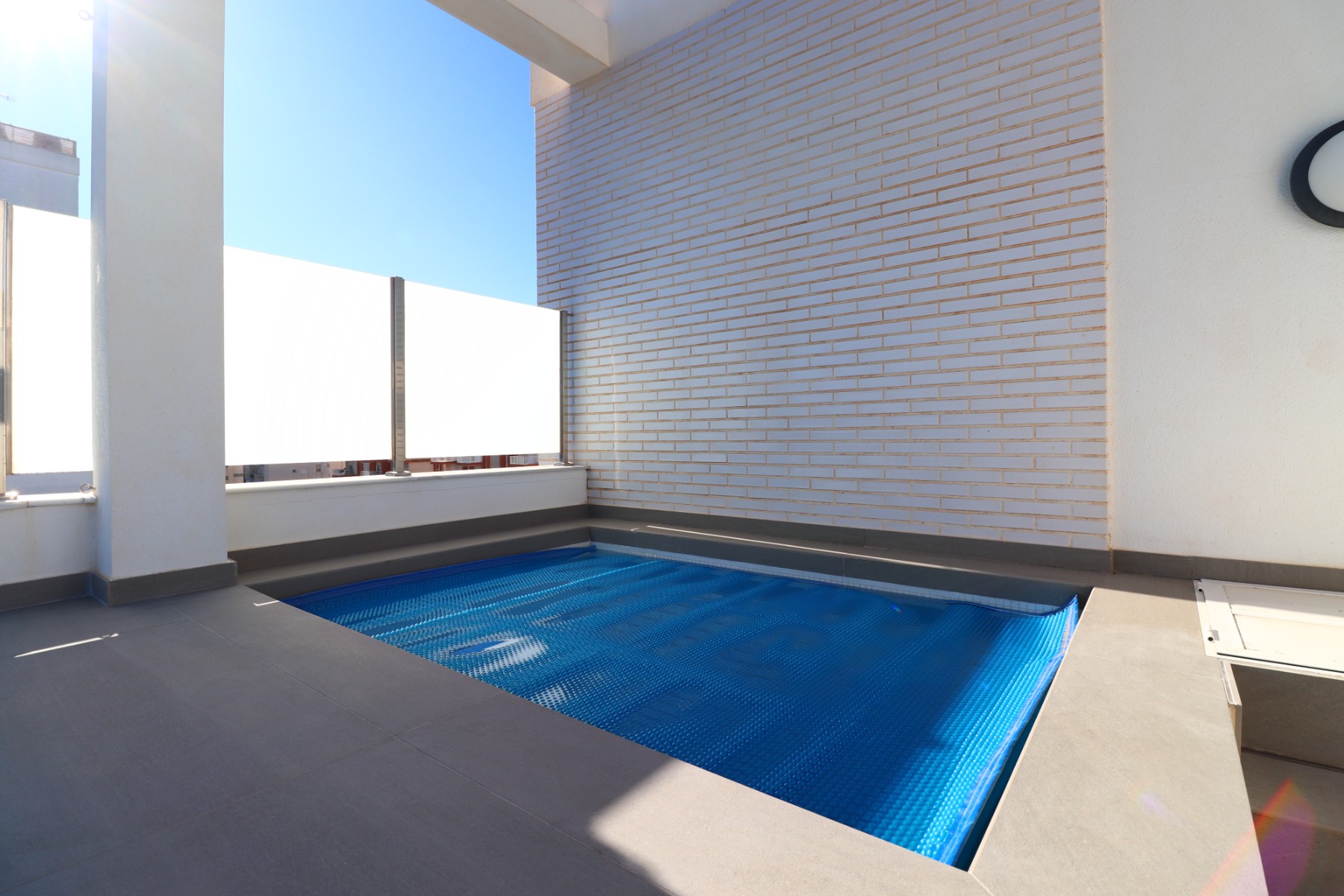 Apartamento com 3 quartos com piscina em Alicante, Espanha – Foto 24