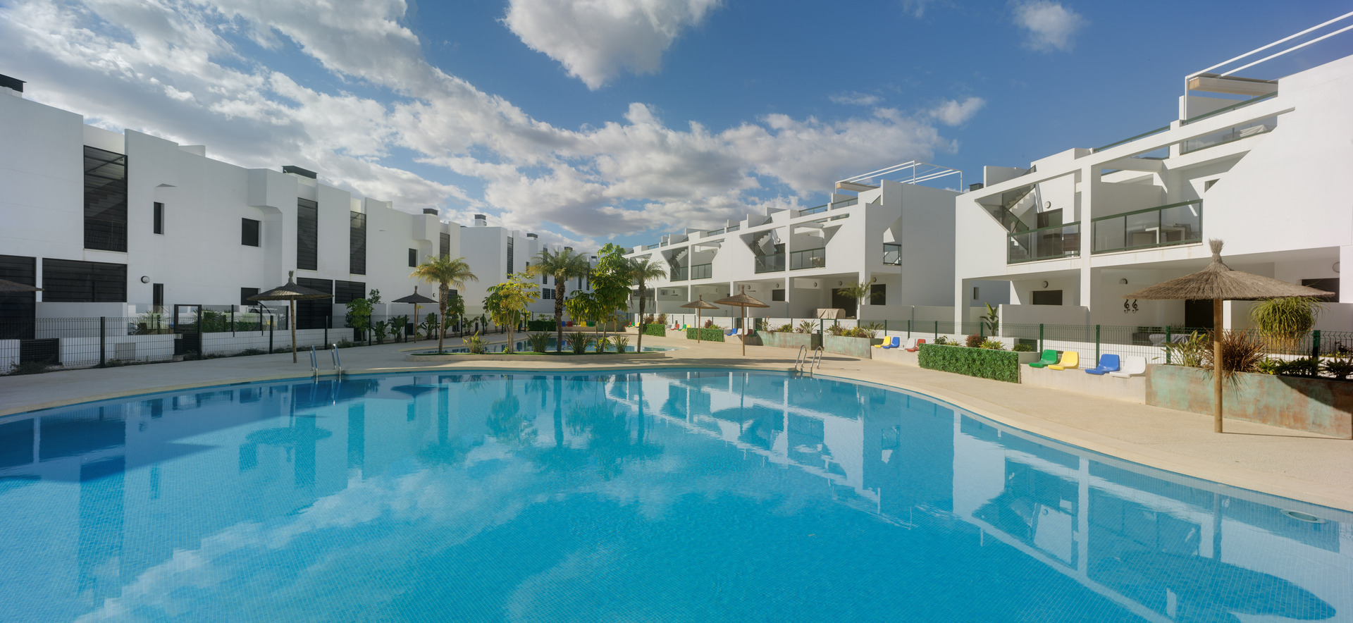 Moradia com 2 quartos com vista mar em Alicante, Espanha – Foto 1