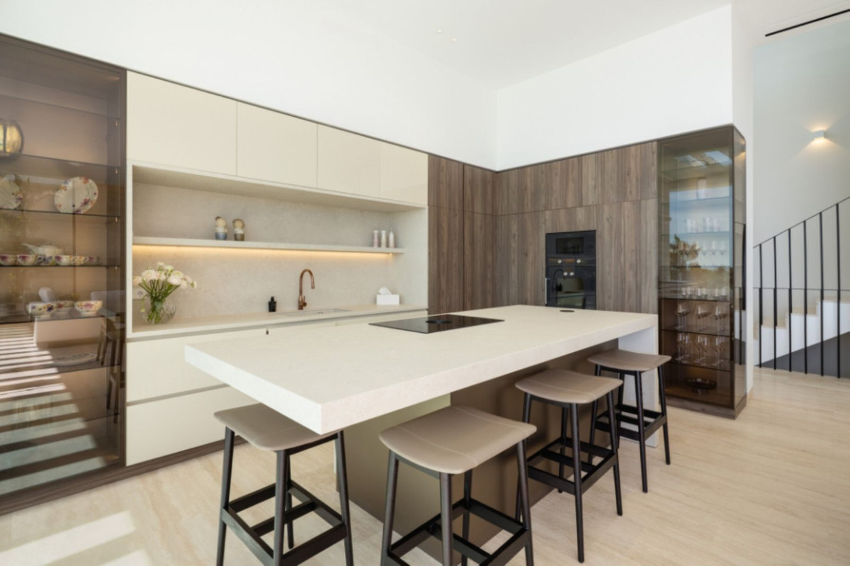 6 Bedroom Villa in Benahavís - Foto 6