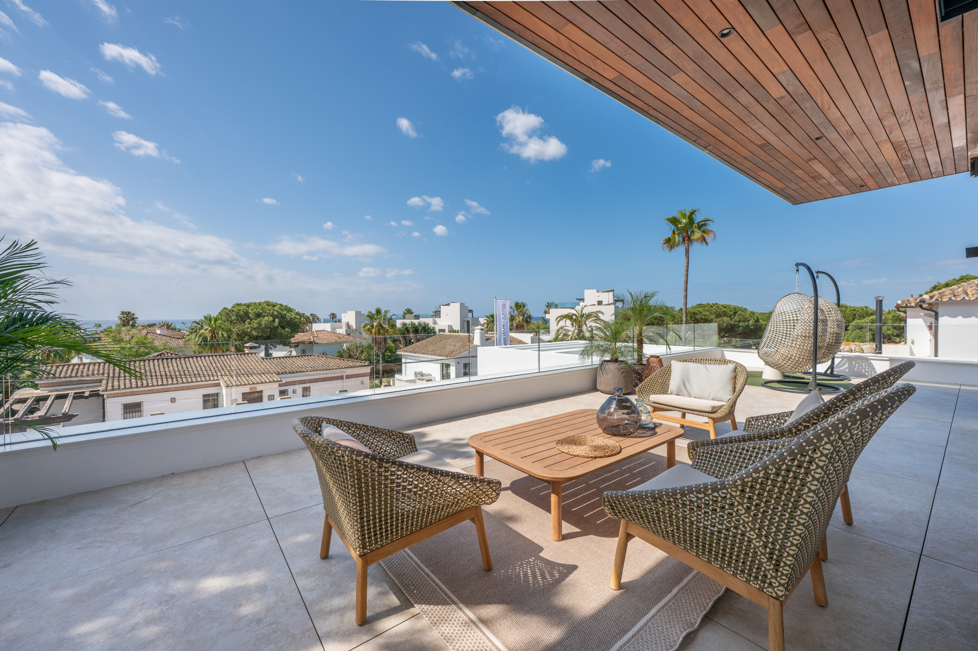 6 Bedroom Villa in Marbella - Photo 17