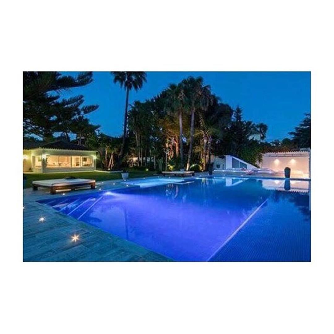 8 Bedroom Villa in Marbella - Photo 20