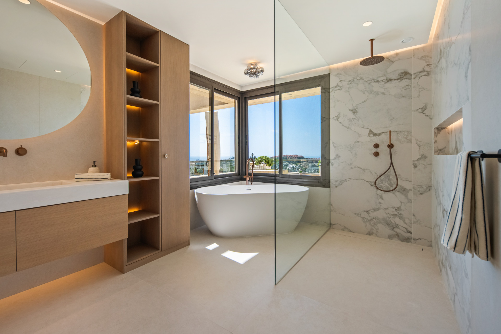 Apartamento com 5 quartos com vista mar em Málaga, Espanha – Foto 21