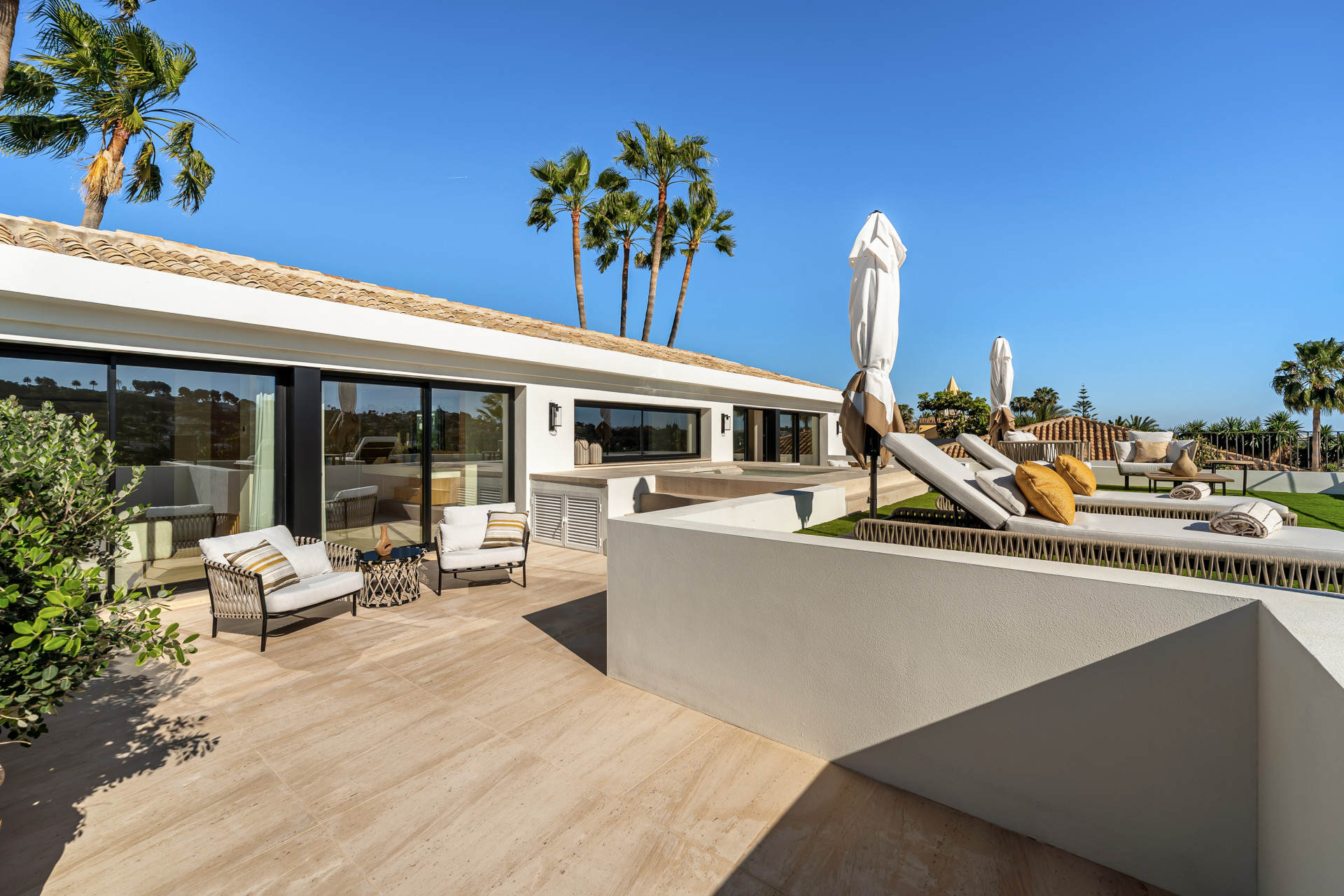 6 Bedroom Villa in Marbella - Foto 12