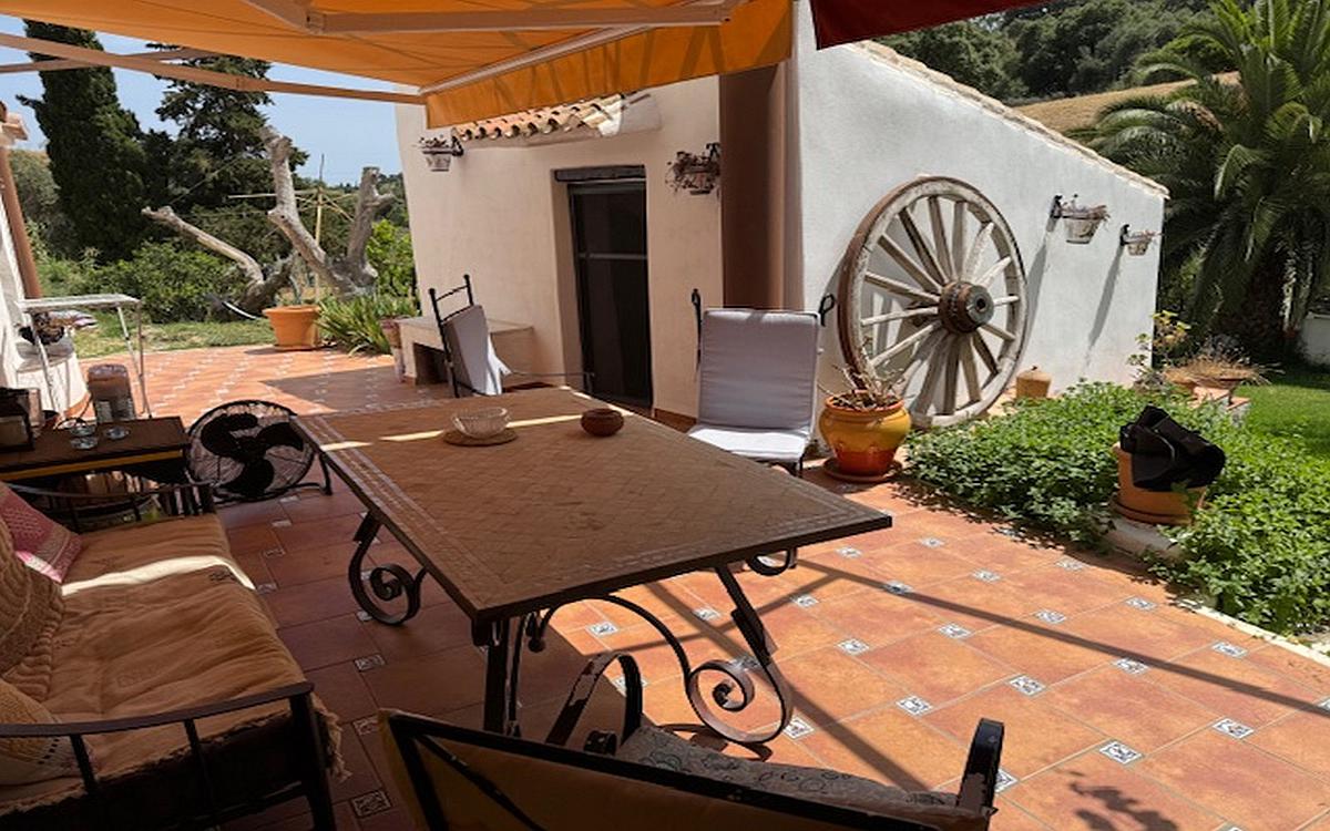 3 Bedroom Villa in Casares - Photo 9