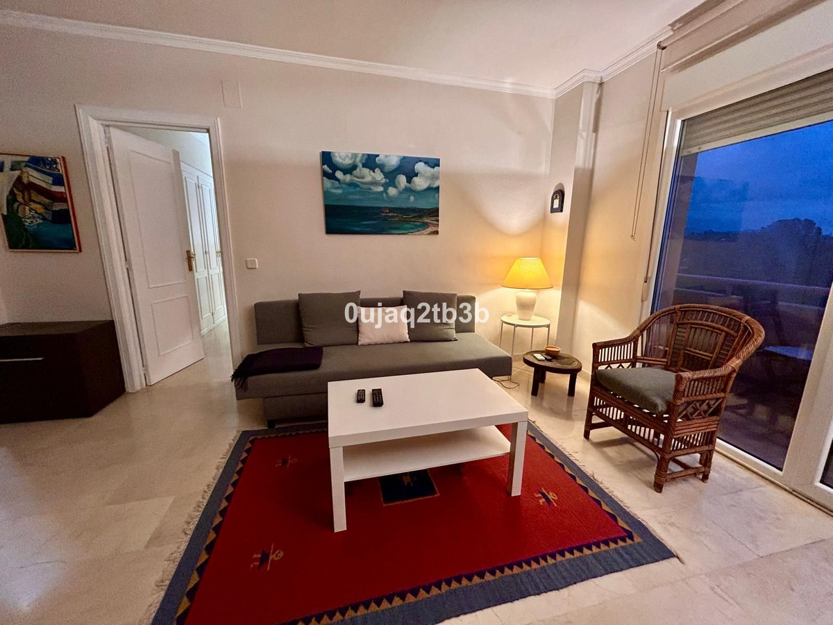 1 Bedroom Apartment in Estepona - Foto 14