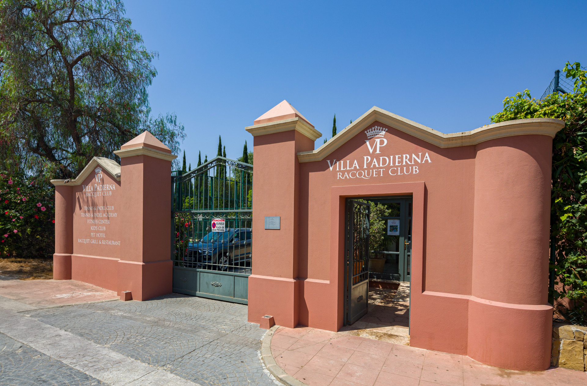 5 Bedroom Apartment in Estepona - Photo 42