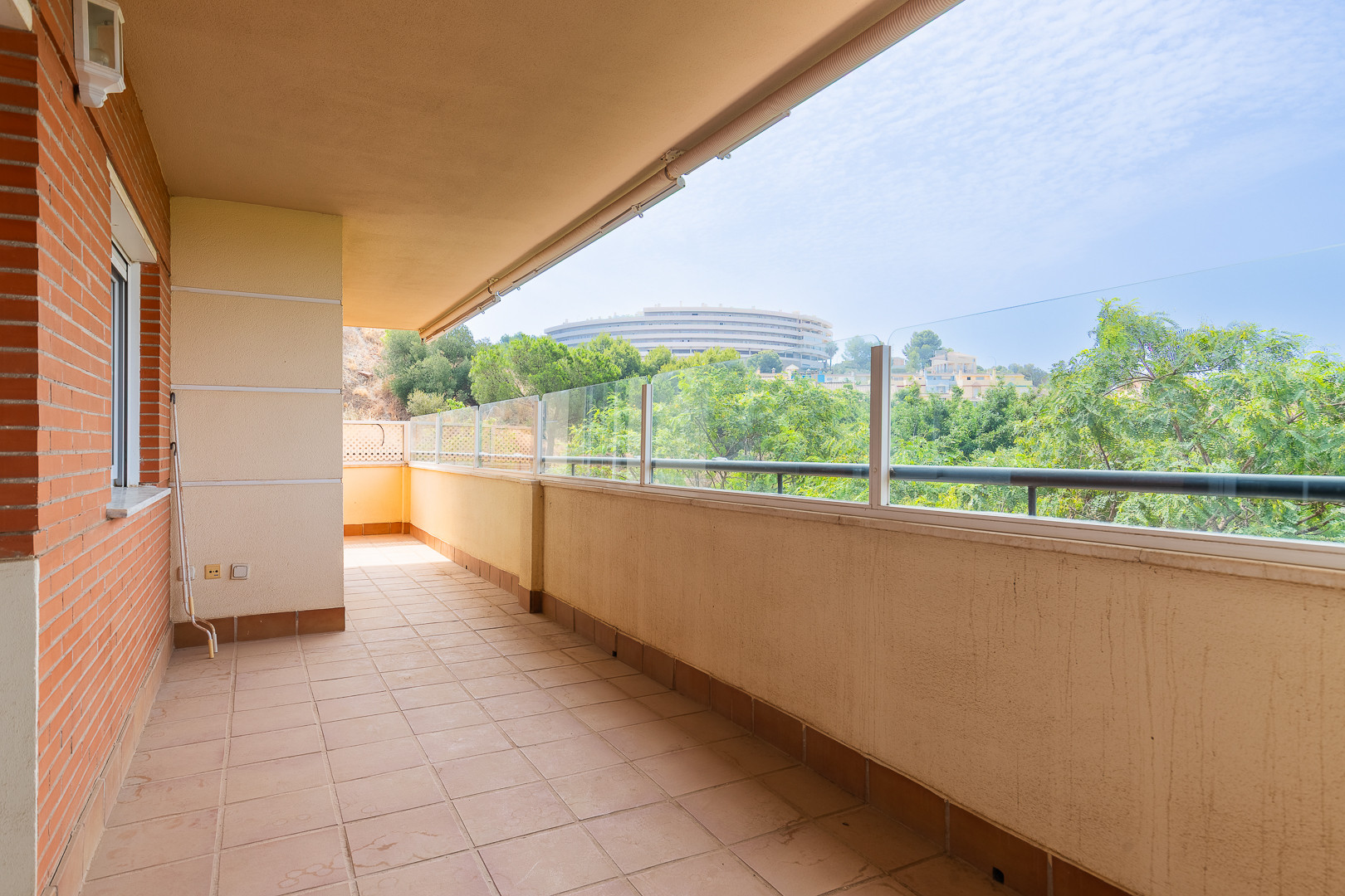 5 Bedroom Penthouse in Málaga - Photo 14