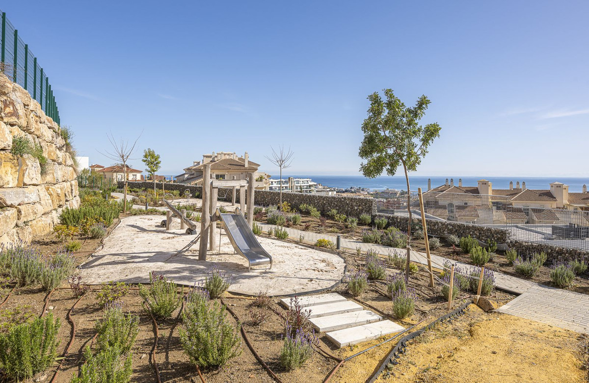 3 Bedroom Townhouse in Mijas - Photo 10