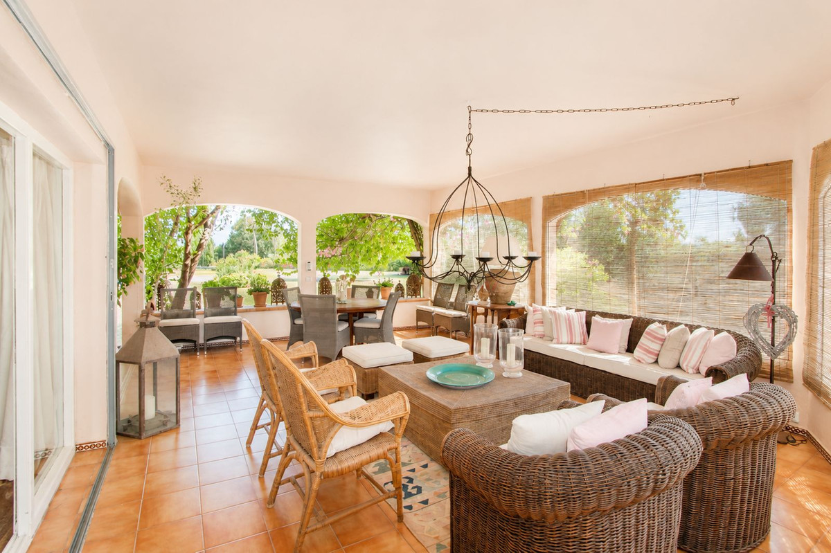 4 Bedroom Villa in Benahavís - Foto 14
