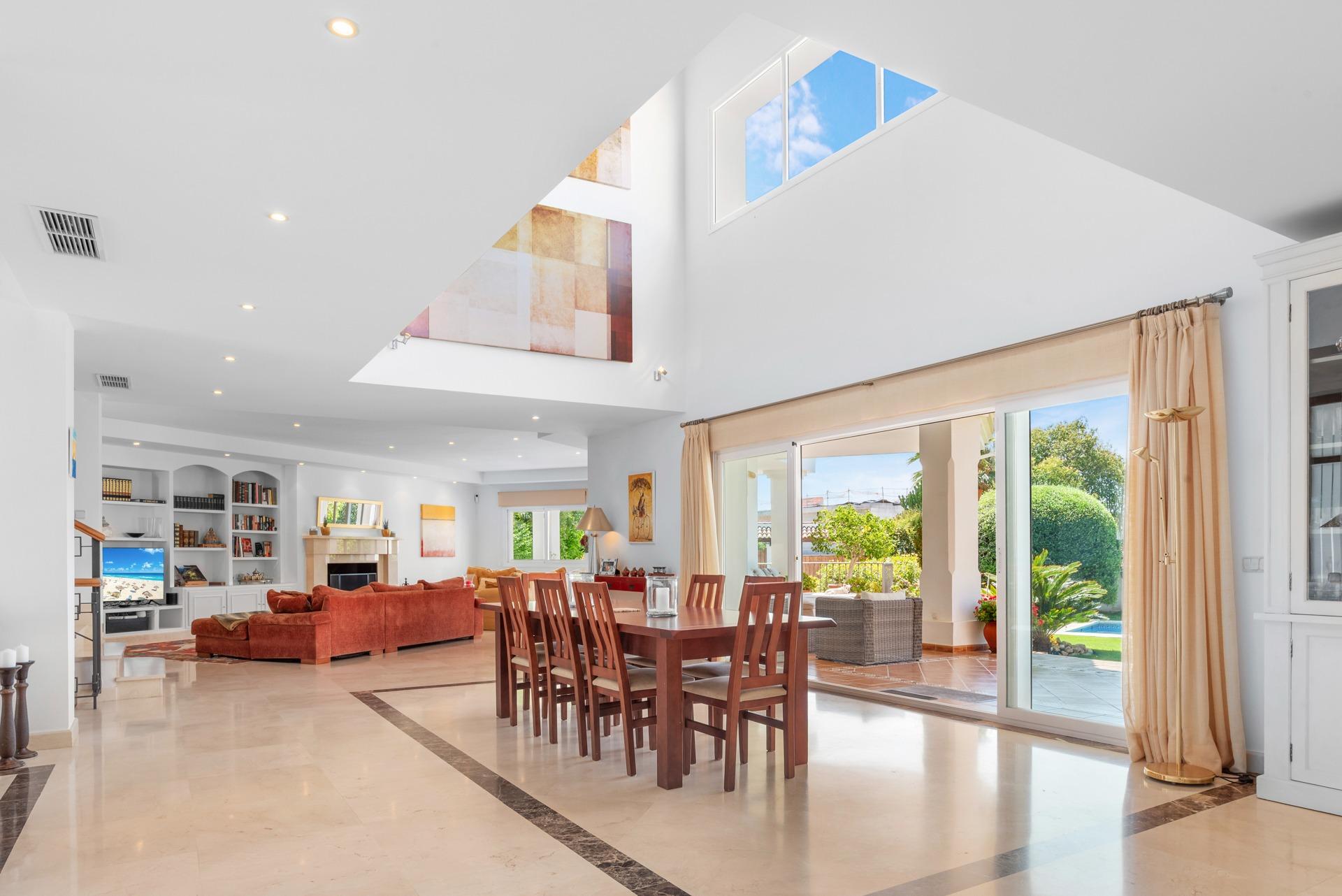 6 Bedroom Villa in Benahavís - Foto 16