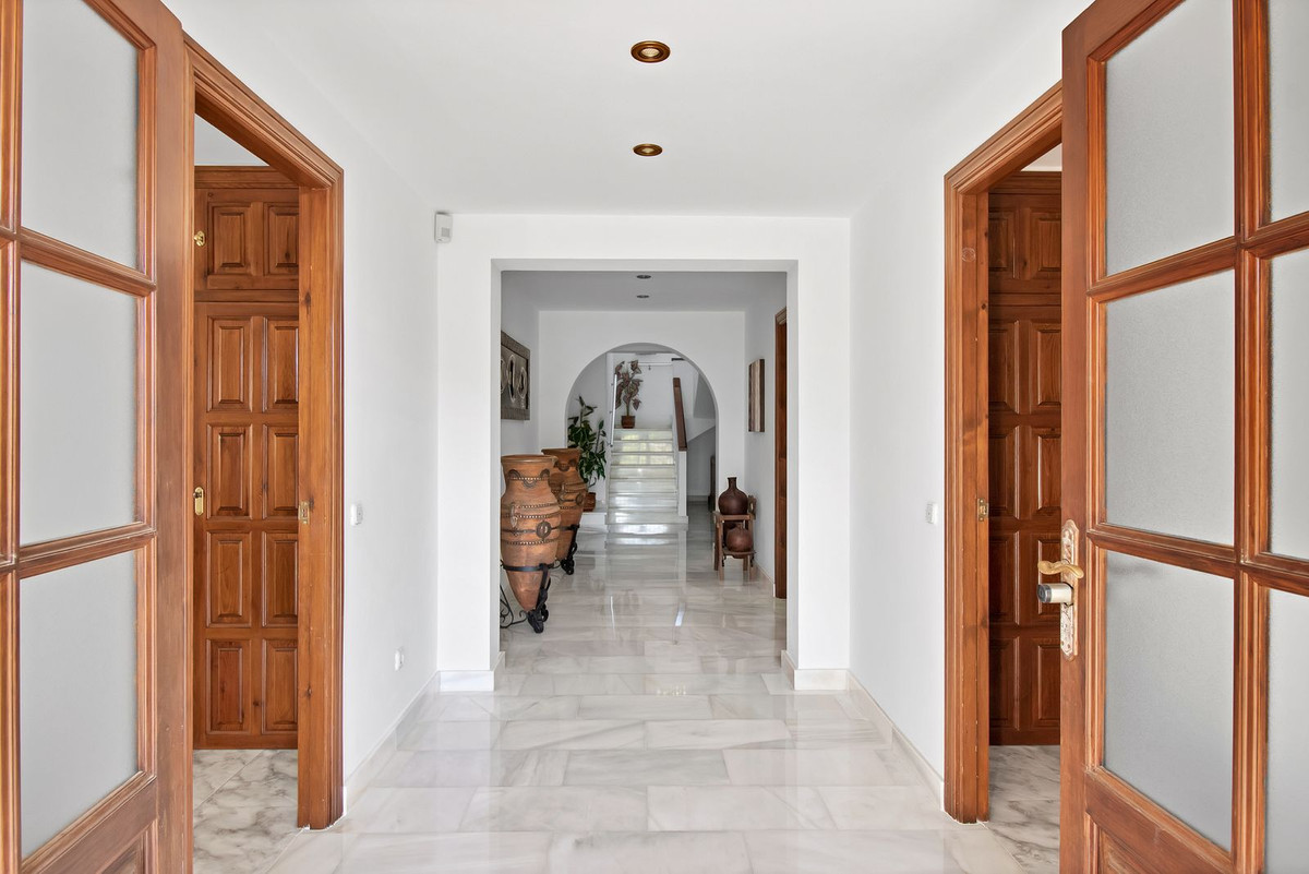 4 Bedroom Villa in San Pedro de Alcántara - Foto 21