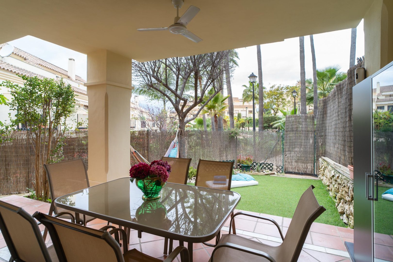 4 Bedroom Villa in Marbella - Photo 7