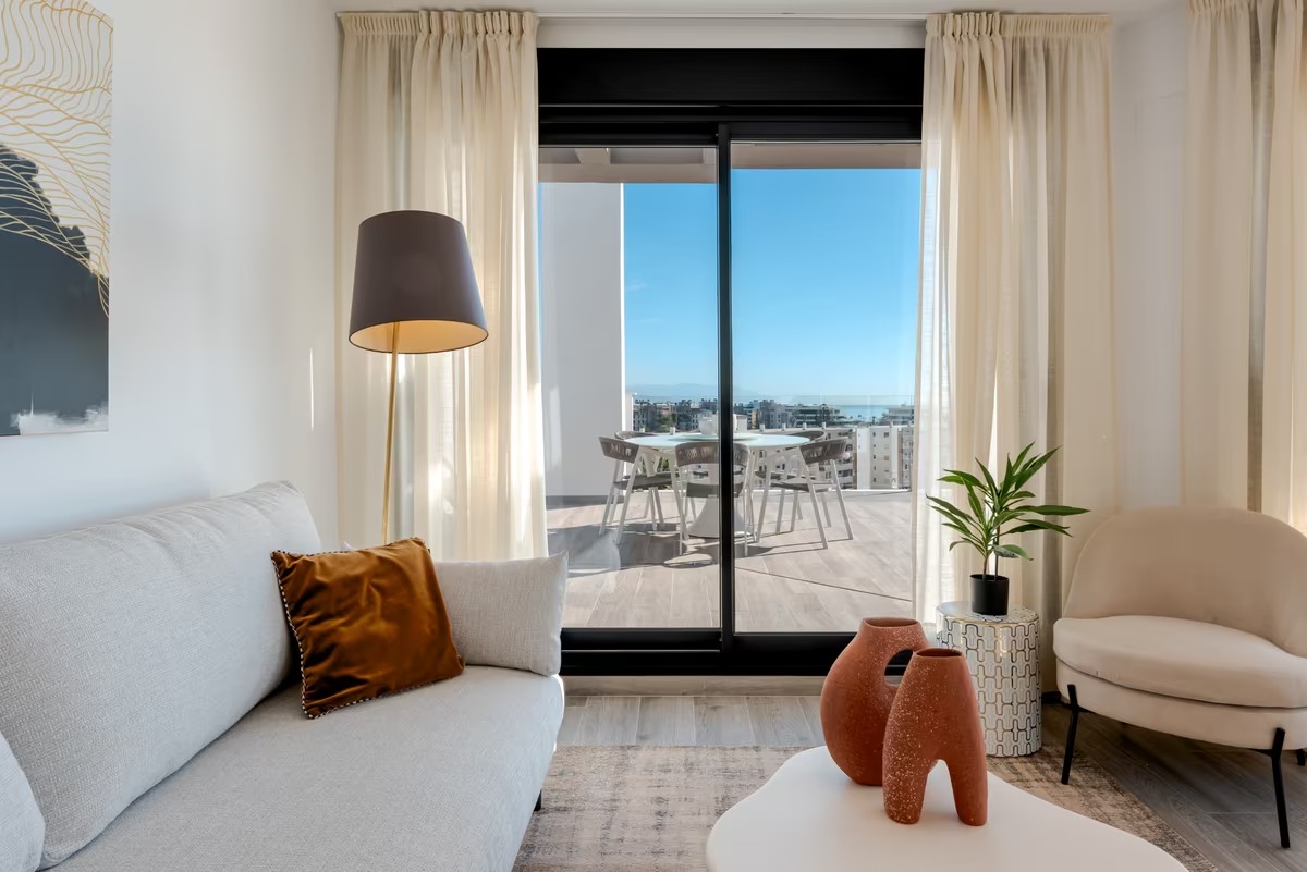 3 Bedroom Apartment in Torremolinos - Photo 31