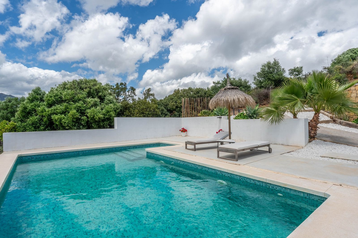 2 Bedroom Villa in Marbella - Photo 25