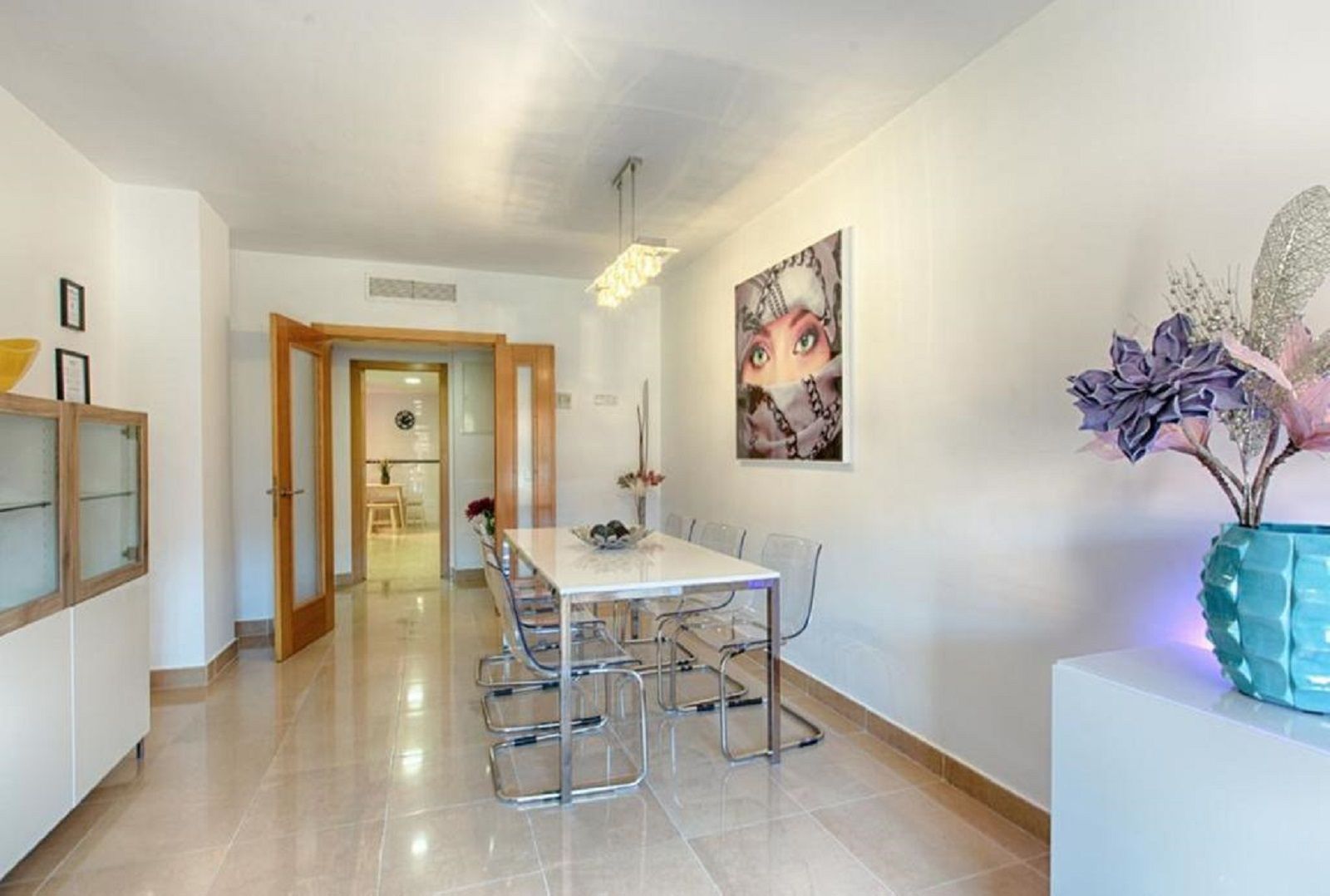 2 Bedroom Apartment in Estepona - Фото 4