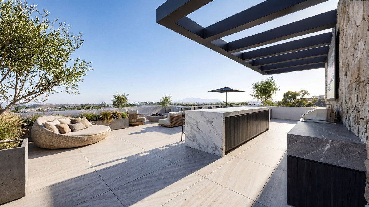 5 Bedroom Villa in Estepona - Photo 11