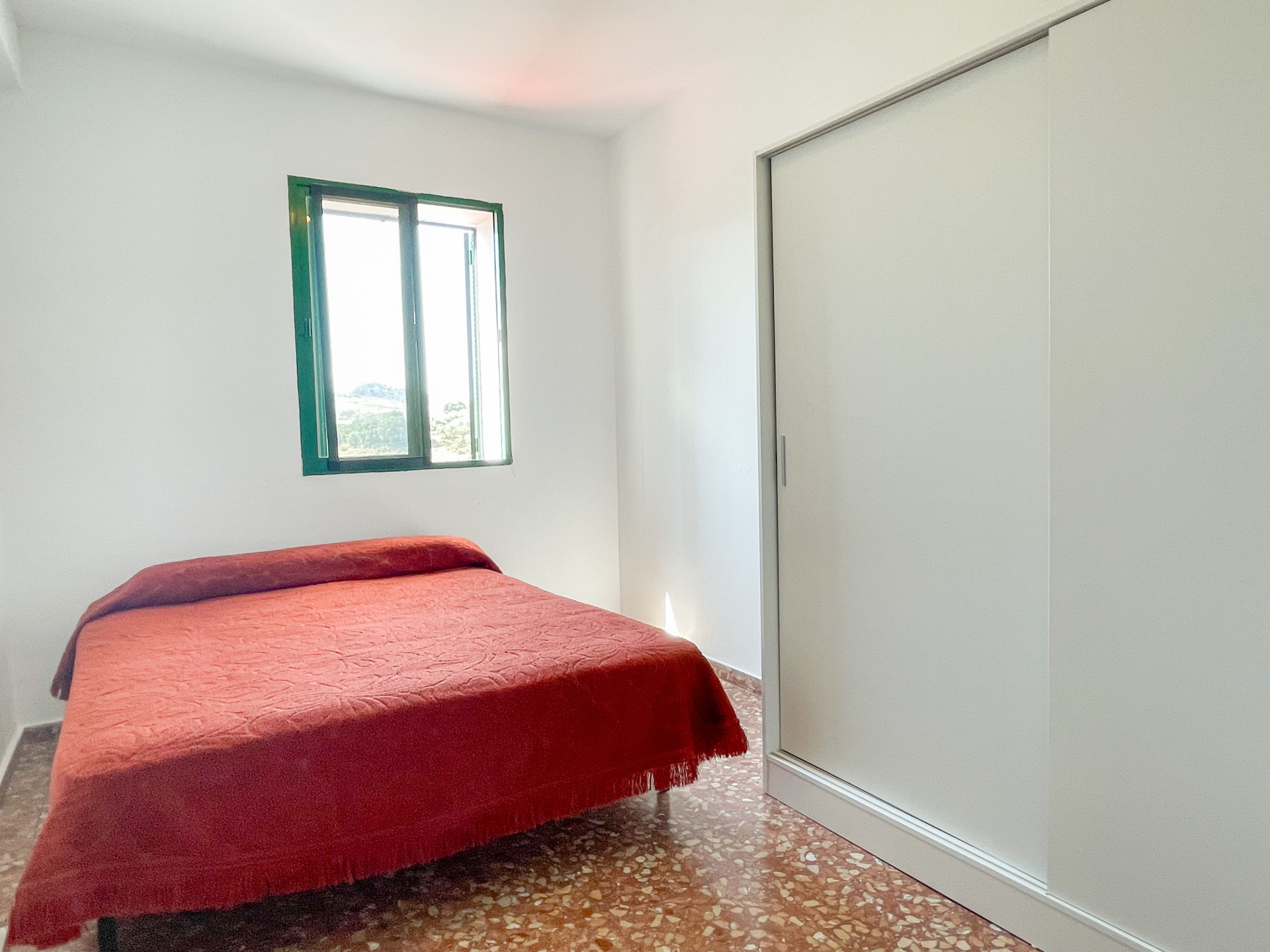 6 Bedroom Country house in Antequera - Photo 13