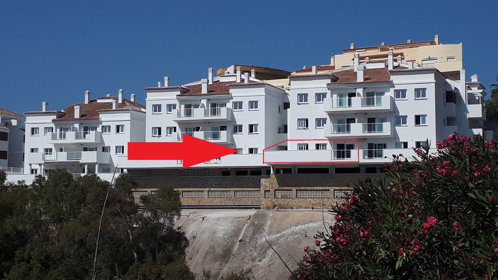 3 Bedroom Apartment in Fuengirola - Photo 6