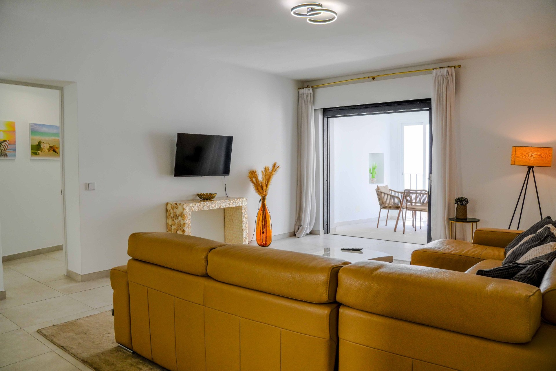 3 Bedroom Apartment in Marbella - Photo 8